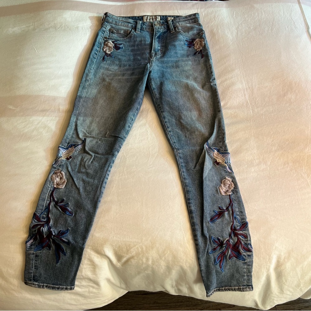 The cutest lucky jeans